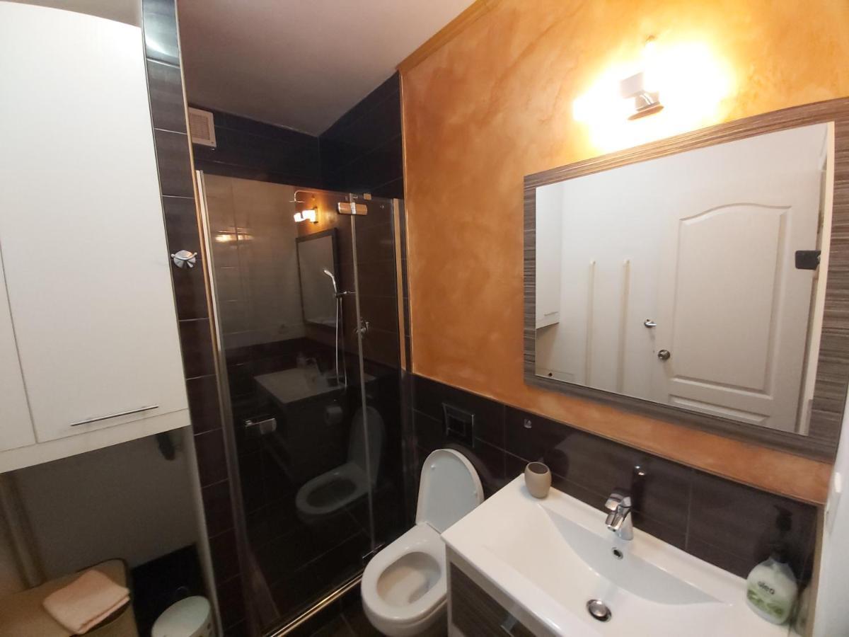 Target Apartment บันยาลูกา ภายนอก รูปภาพ