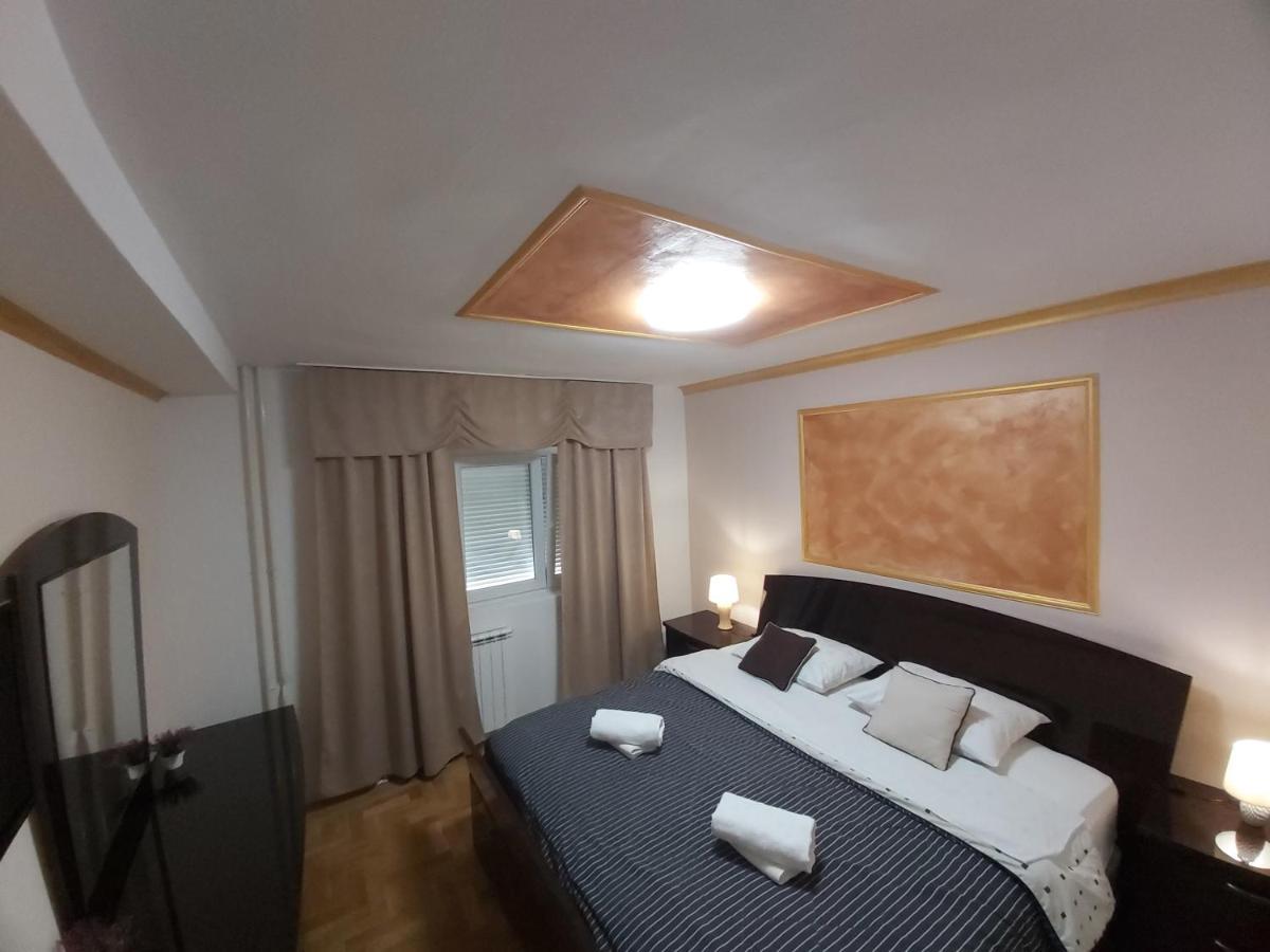 Target Apartment บันยาลูกา ภายนอก รูปภาพ